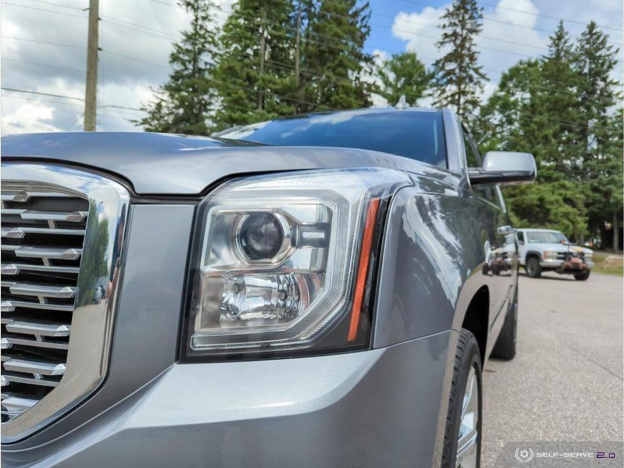 2019 GMC Yukon XL DenaliDenali Ultimate Package   Trailering Package Photo