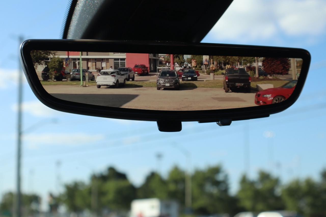 2020 GMC Sierra 1500 AT4 Crew Cab Long Box 4WD 6.2L No Accident Photo
