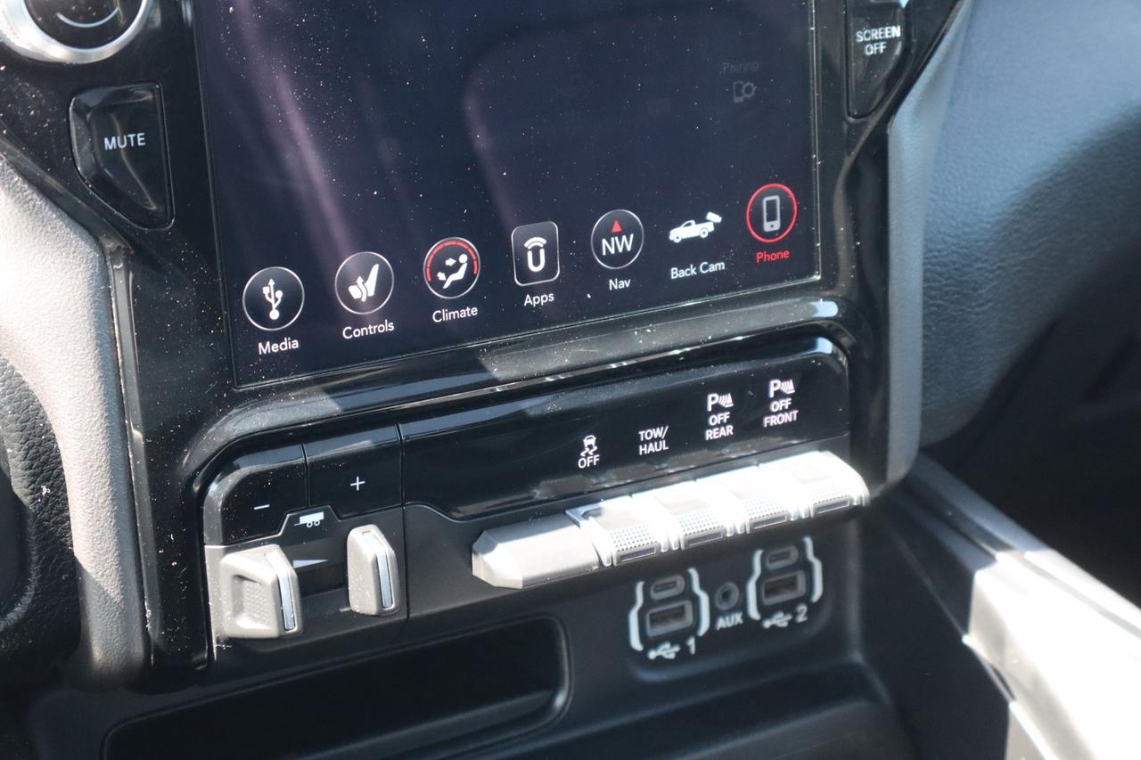 2020 RAM 1500 Sport Crew Cab 4WD   No Accident   Lifted   Moonro Photo