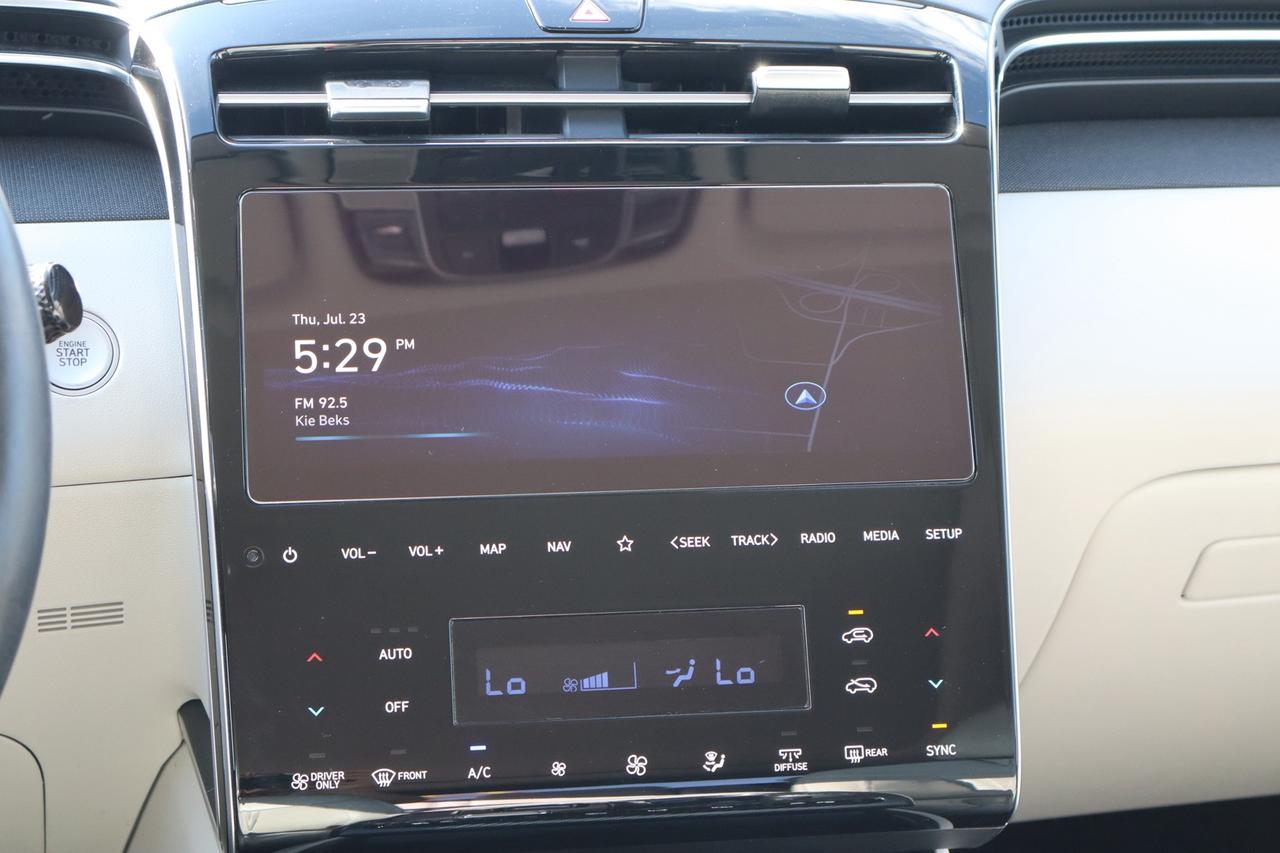 2024 Hyundai Tucson Hybrid ULTIMATE Hybrid AWD   No Accident   Loaded   Clean Photo
