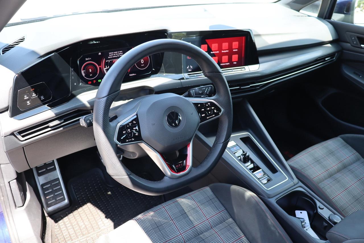 2022 Volkswagen Golf GTI Autobahn Auto Photo