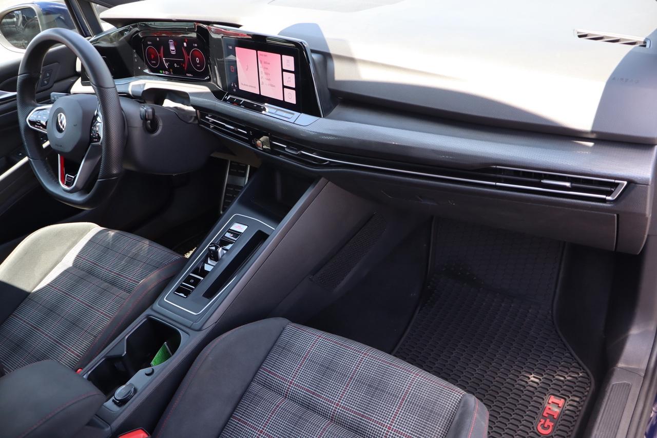 2022 Volkswagen Golf GTI Autobahn Auto Photo