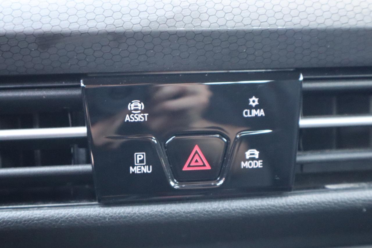 2022 Volkswagen Golf GTI Autobahn Auto Photo