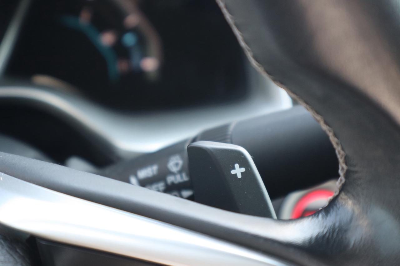 2019 Honda Civic Touring Sedan CVT Photo