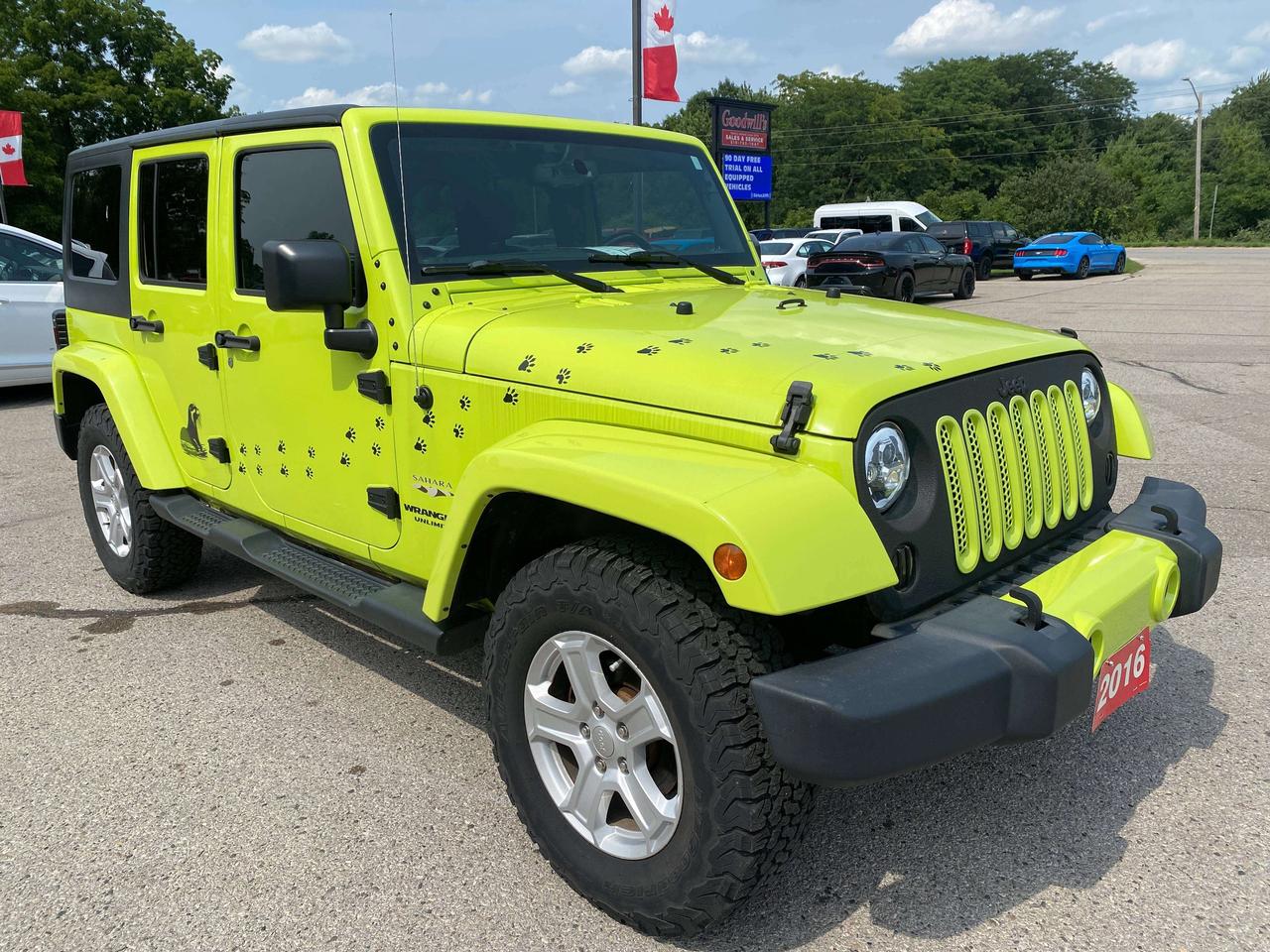 2016 Jeep Wrangler SAHARA, HEATED SEATS, NAVIGATION! Photo