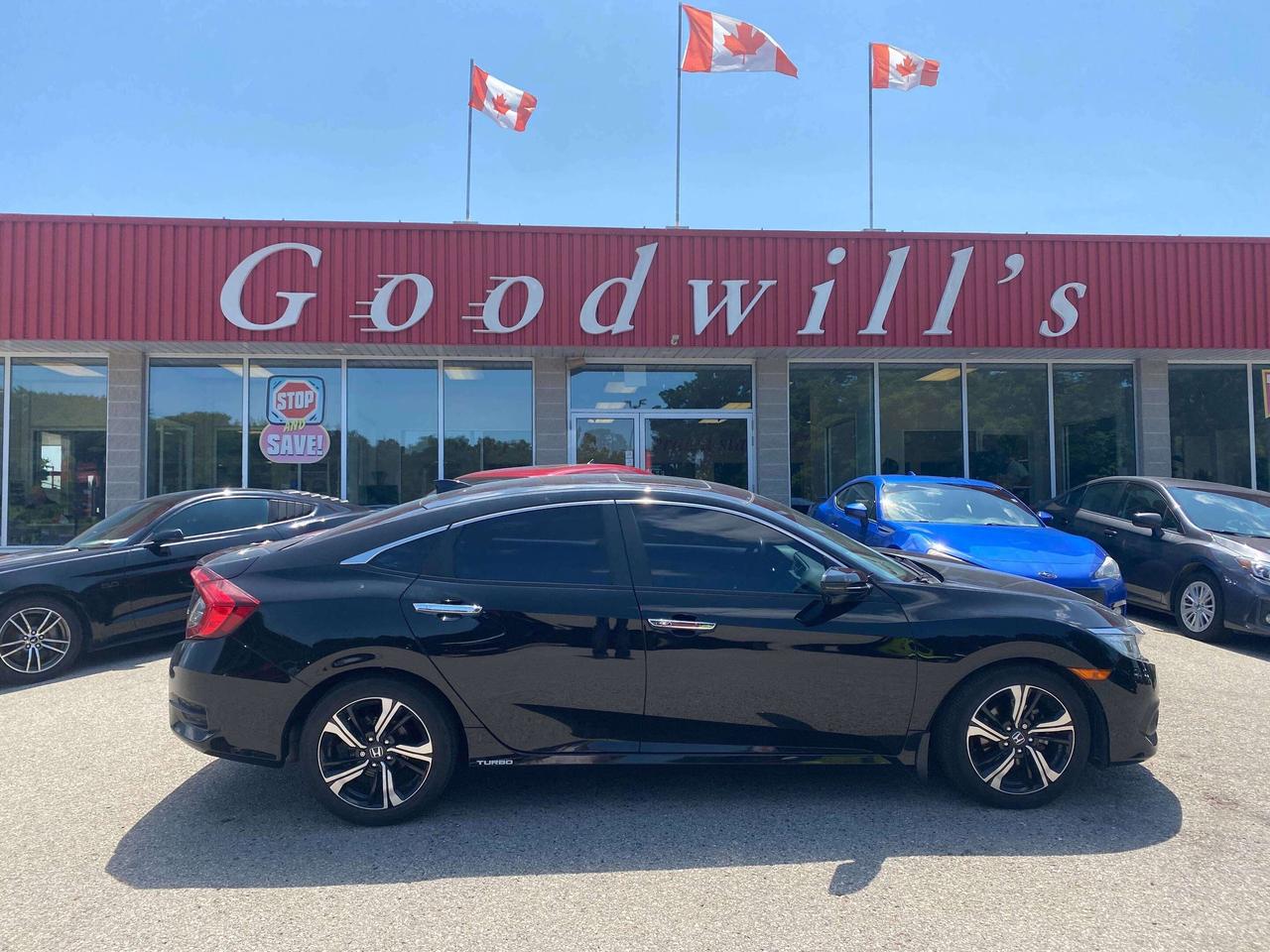 2018 Honda Civic TOURING, CLEAN CARFAX, HEATED LEATHER, LOW KMS! Photo