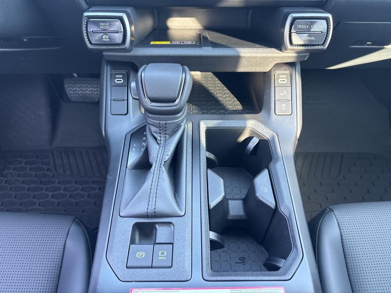 2026 Toyota RAV4 XLE HYBRID Photo