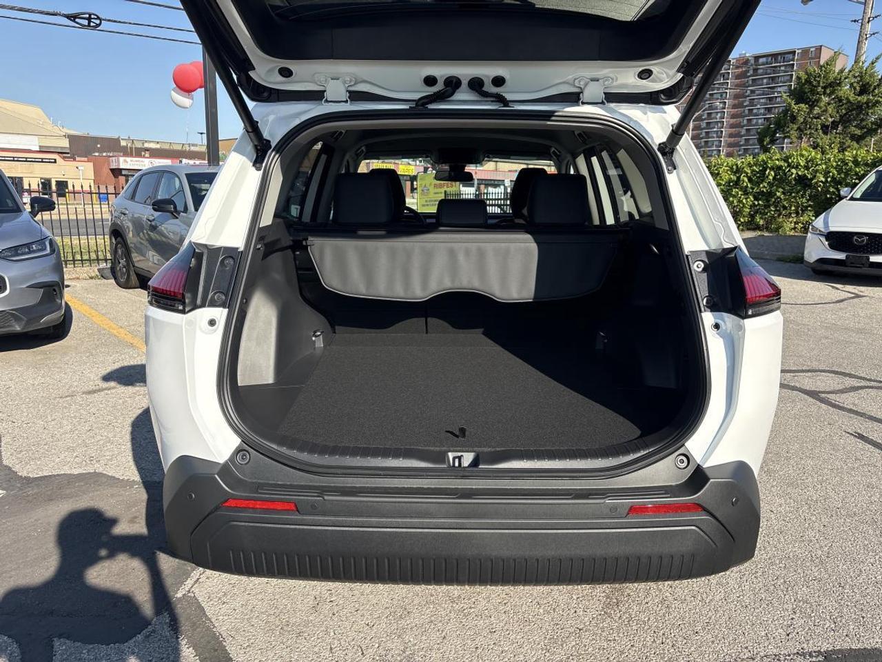 2026 Toyota RAV4 XLE HYBRID Photo