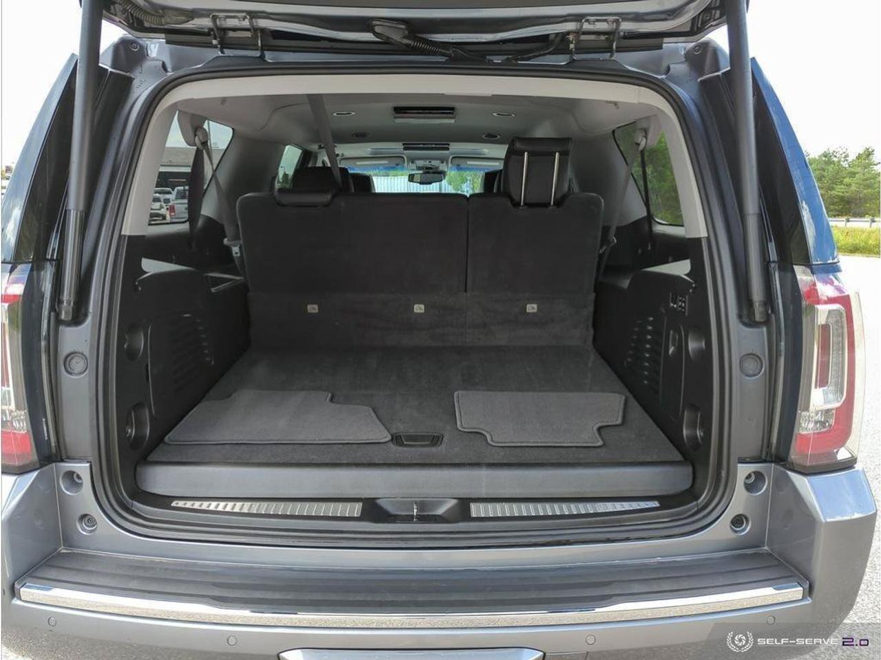2019 GMC Yukon XL DenaliDenali Ultimate Package   Trailering Package Photo
