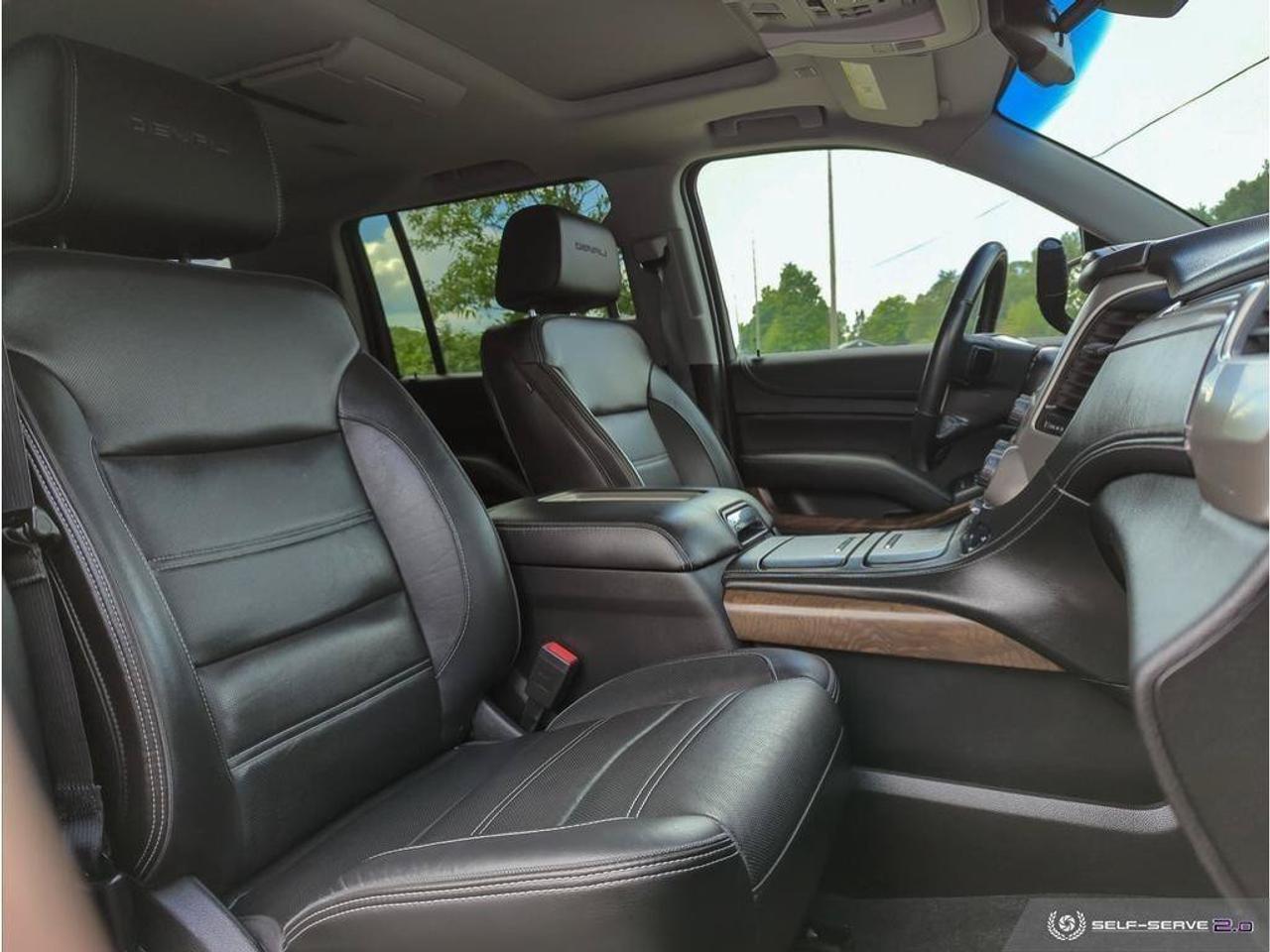 2019 GMC Yukon XL DenaliDenali Ultimate Package   Trailering Package Photo