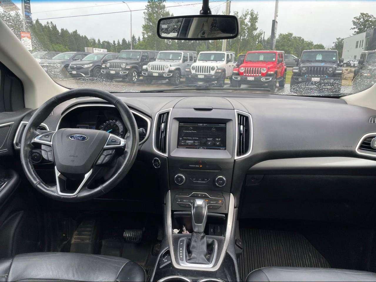 2015 Ford Edge 4DR Sel AWD Photo