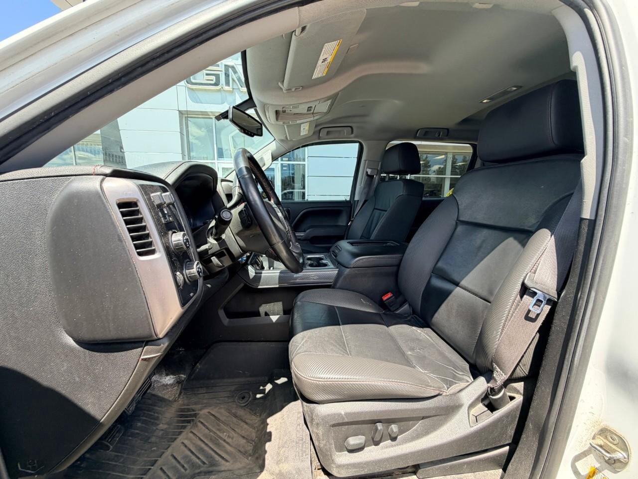 2017 GMC Sierra 1500 SLTSLT, ALL TERRAIN, 5.3L V8, ALLOYS, LEATHER, BOS Photo