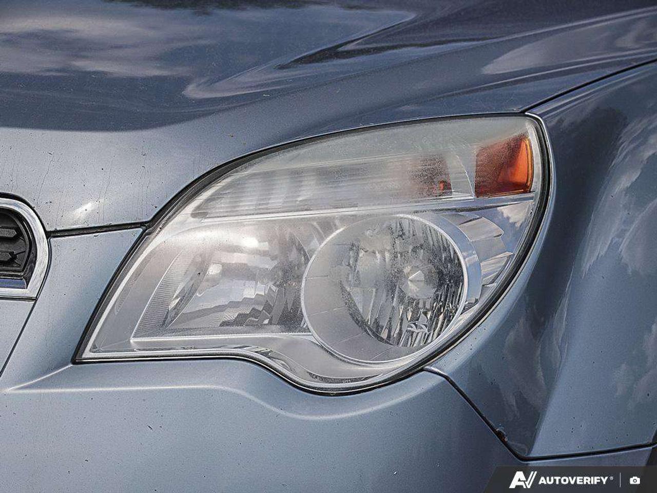 2015 Chevrolet Equinox LT, 2.4L 4-CYL, FWD, ALLOYS, CLOTH, 2-OWNER, AS-TRADED! Photo