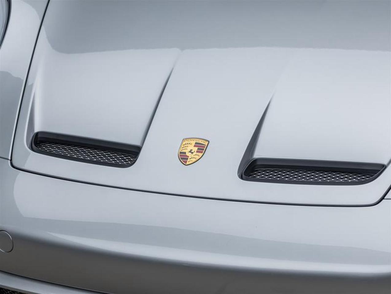 2024 Porsche 911  Photo
