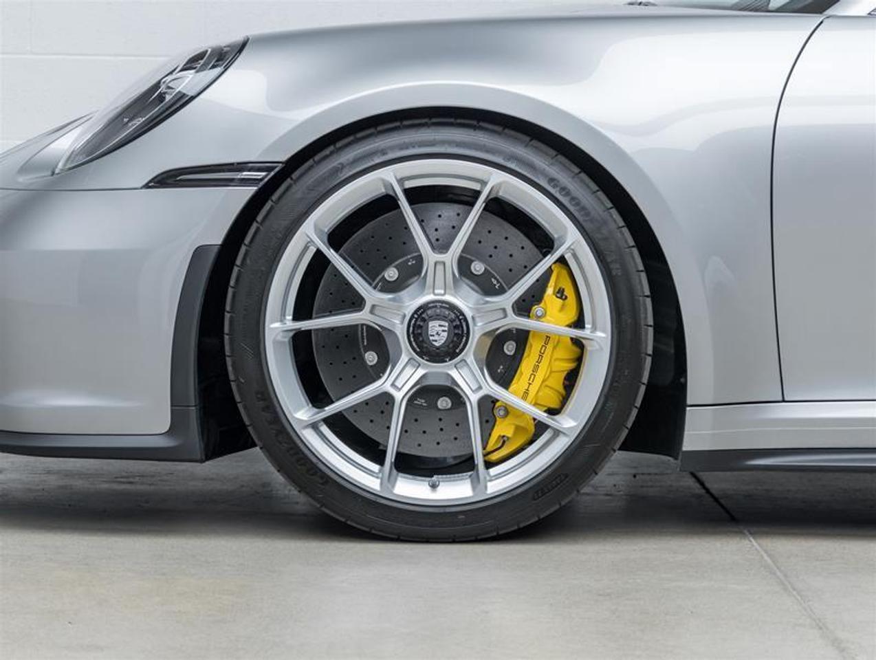 2024 Porsche 911  Photo