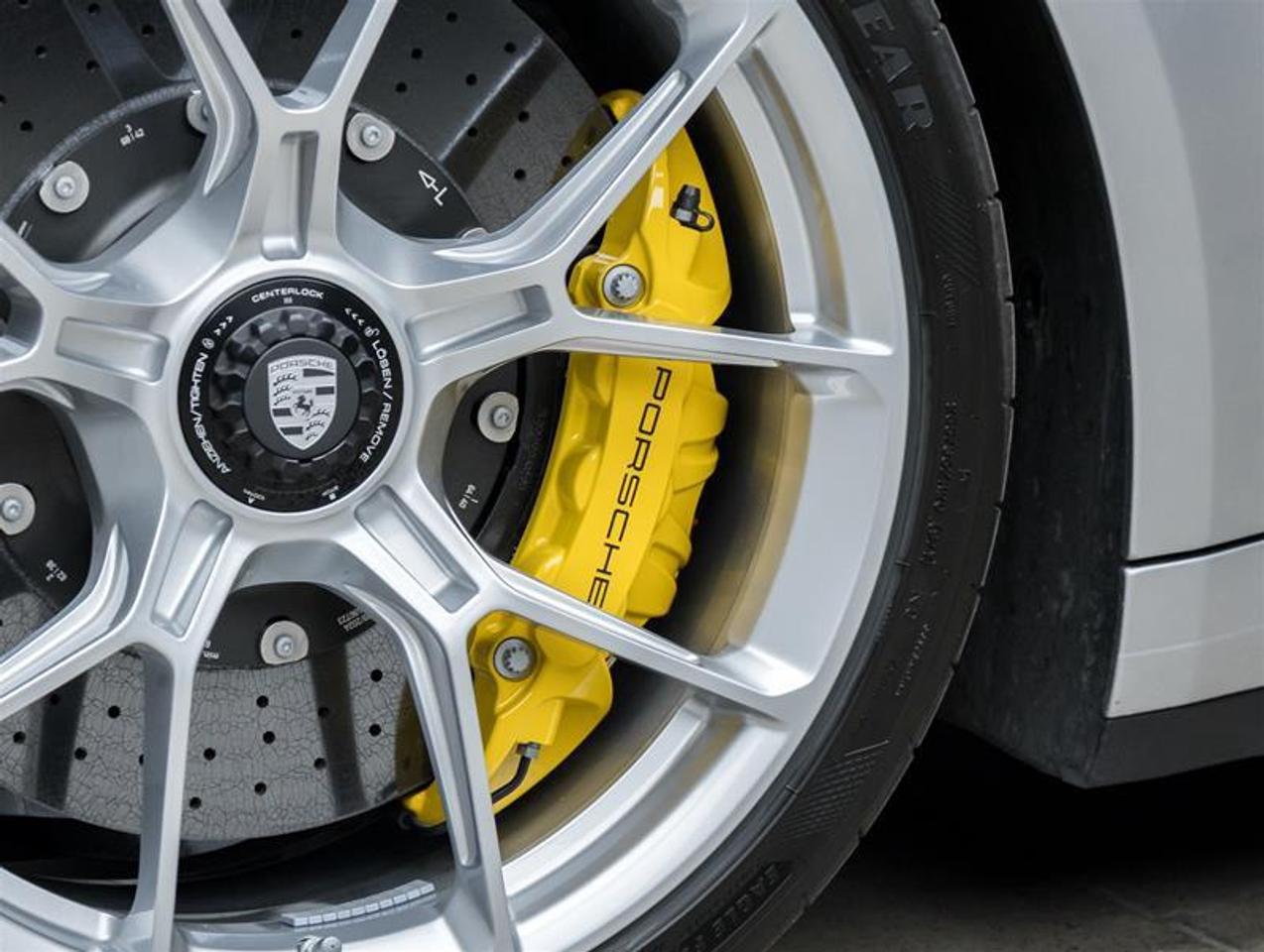 2024 Porsche 911  Photo
