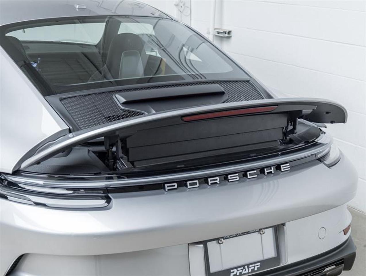 2024 Porsche 911  Photo