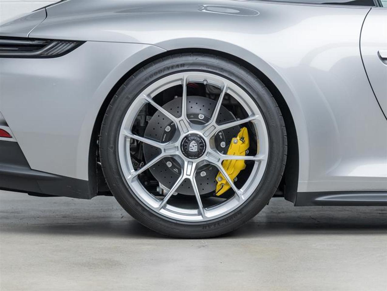 2024 Porsche 911  Photo