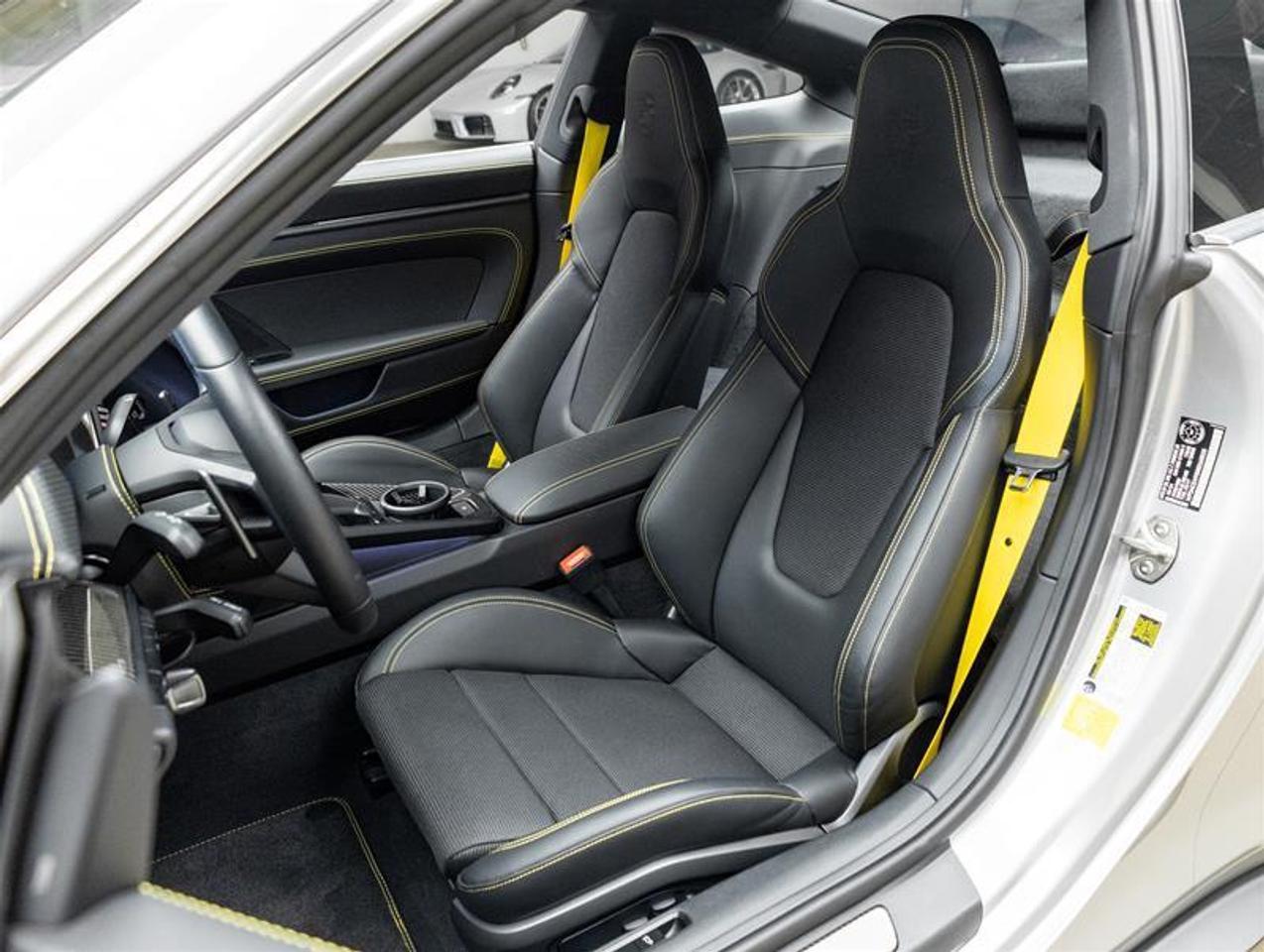 2024 Porsche 911  Photo