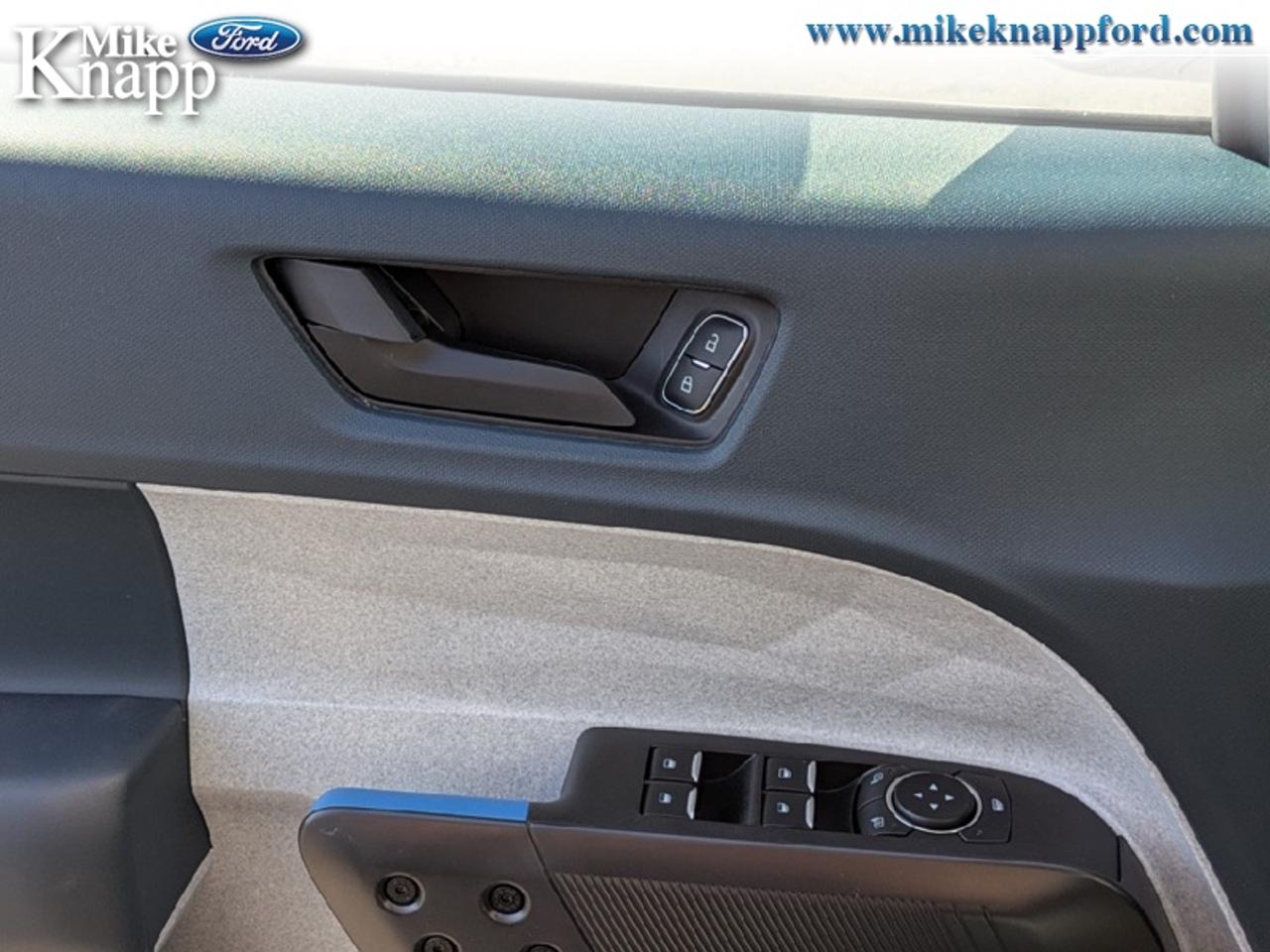 2026 Ford Maverick XLT Photo