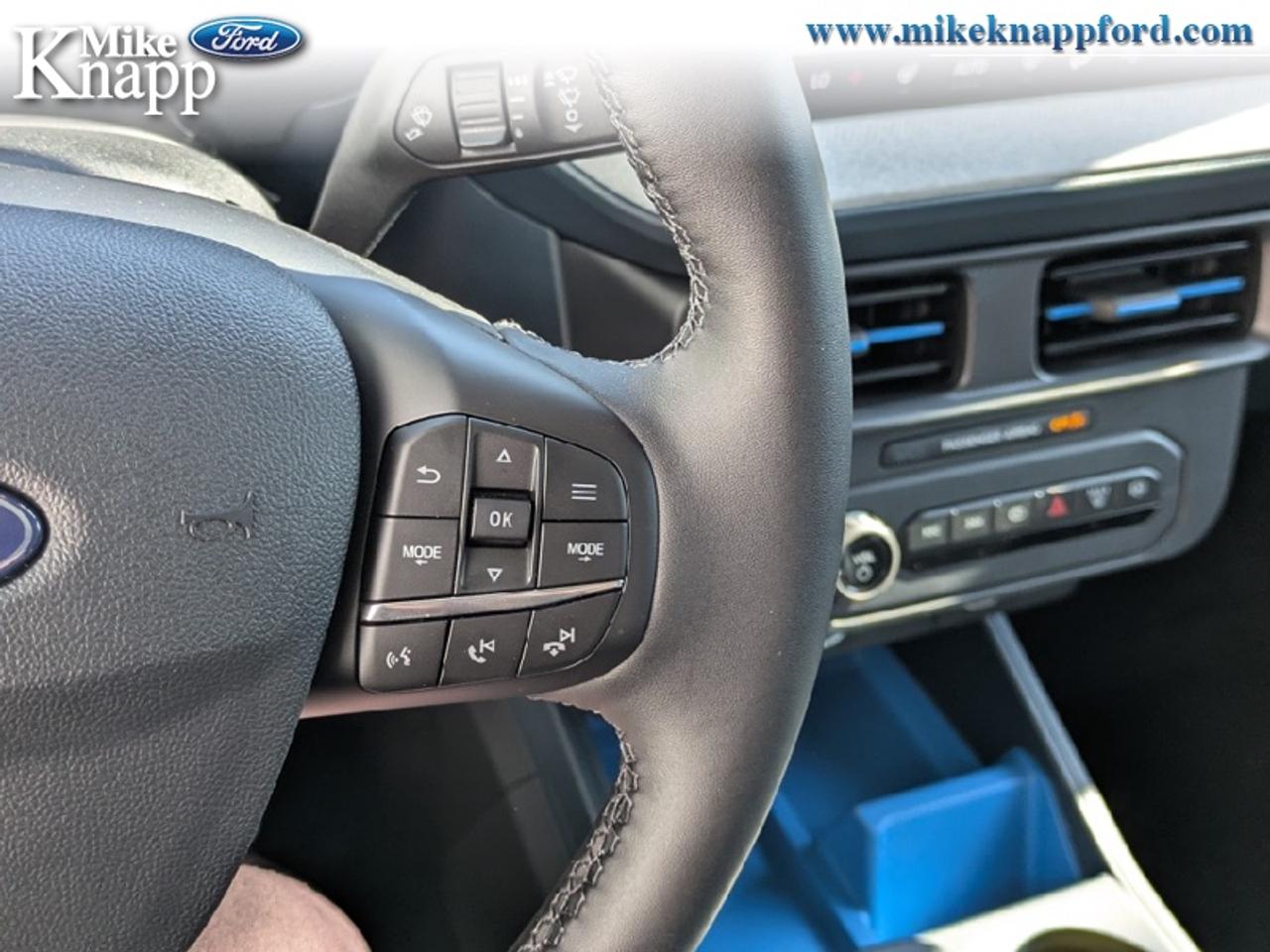 2026 Ford Maverick XLT Photo