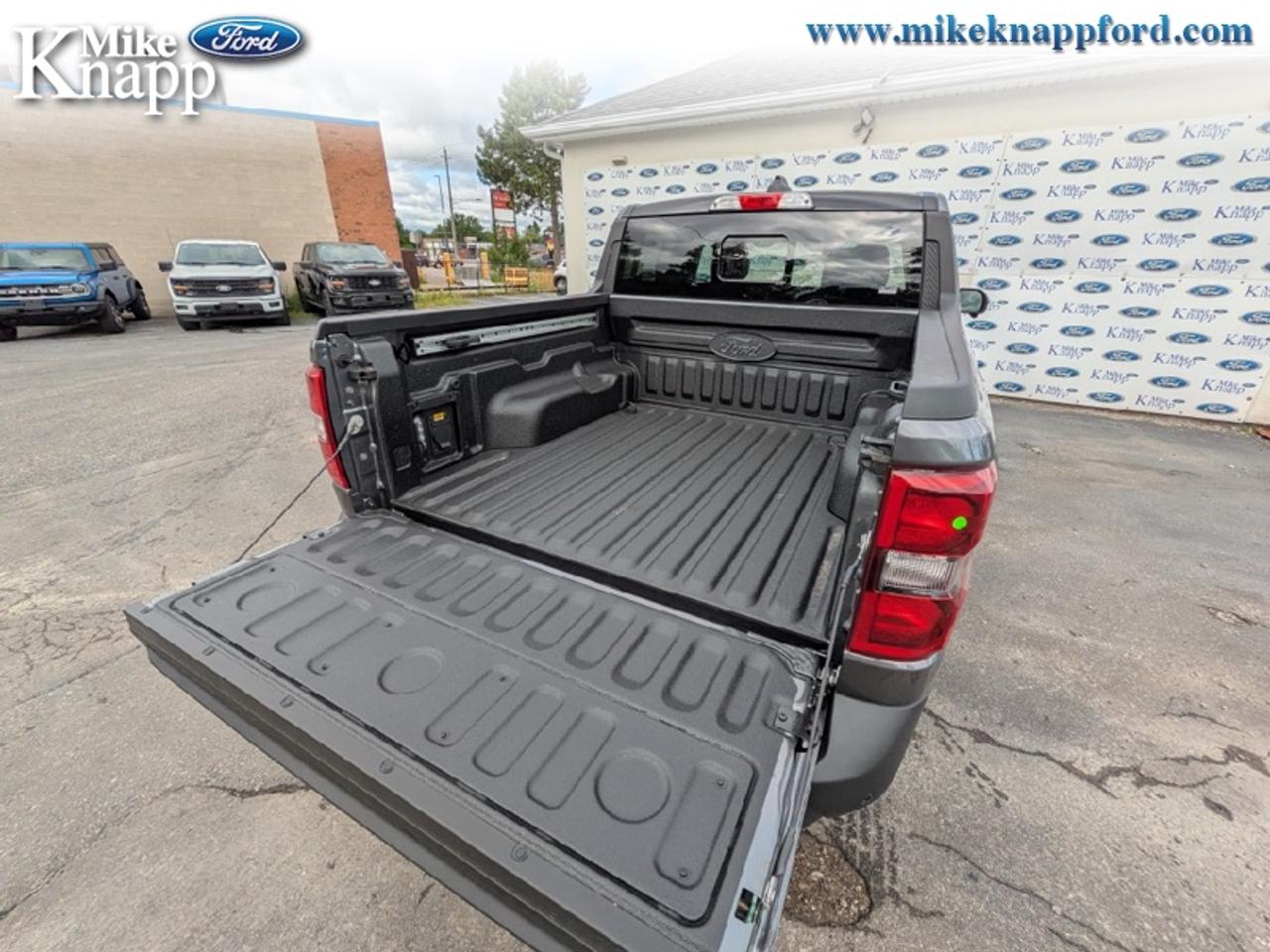 2026 Ford Maverick Lariat Photo4