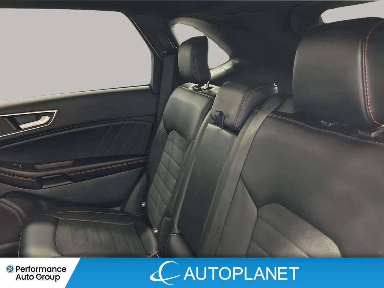 2024 Ford Edge ST-Line AWD, Apple CarPlay, Back Up Cam, New Tires Photo