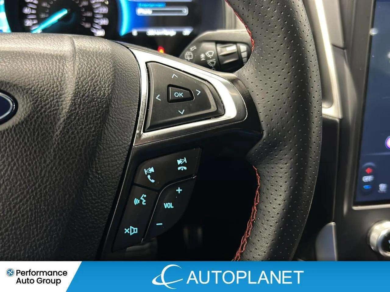 2024 Ford Edge ST-Line AWD, Apple CarPlay, Back Up Cam, New Tires Photo