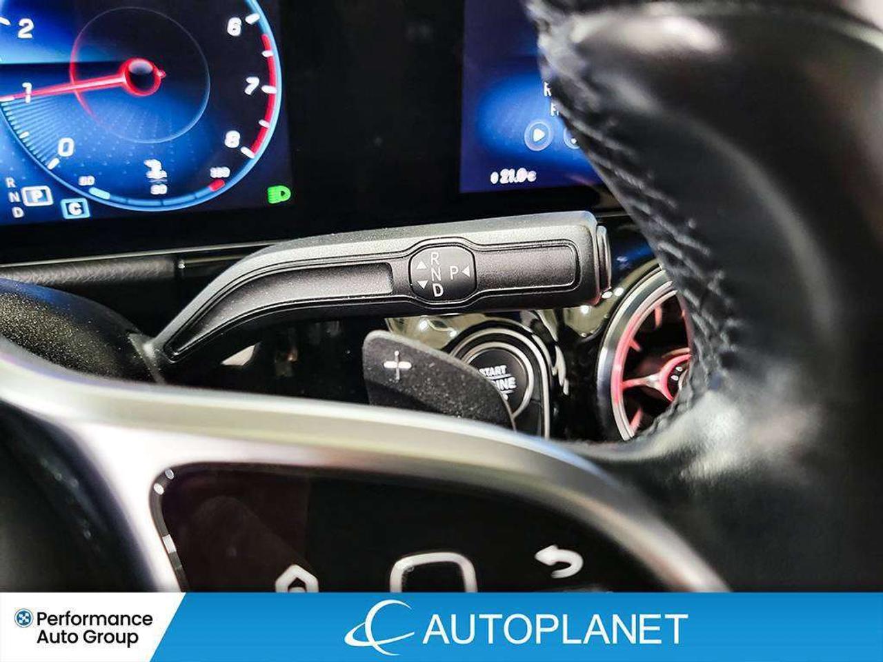 2023 Mercedes-Benz GLA 250 4MATIC, Pano Roof, Back Up Cam, Apple CarPlay! Photo