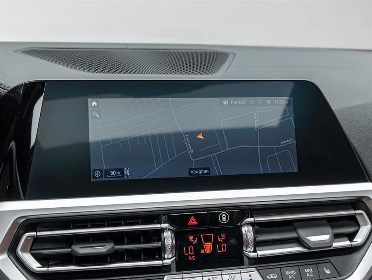 2022 BMW M440i  Photo