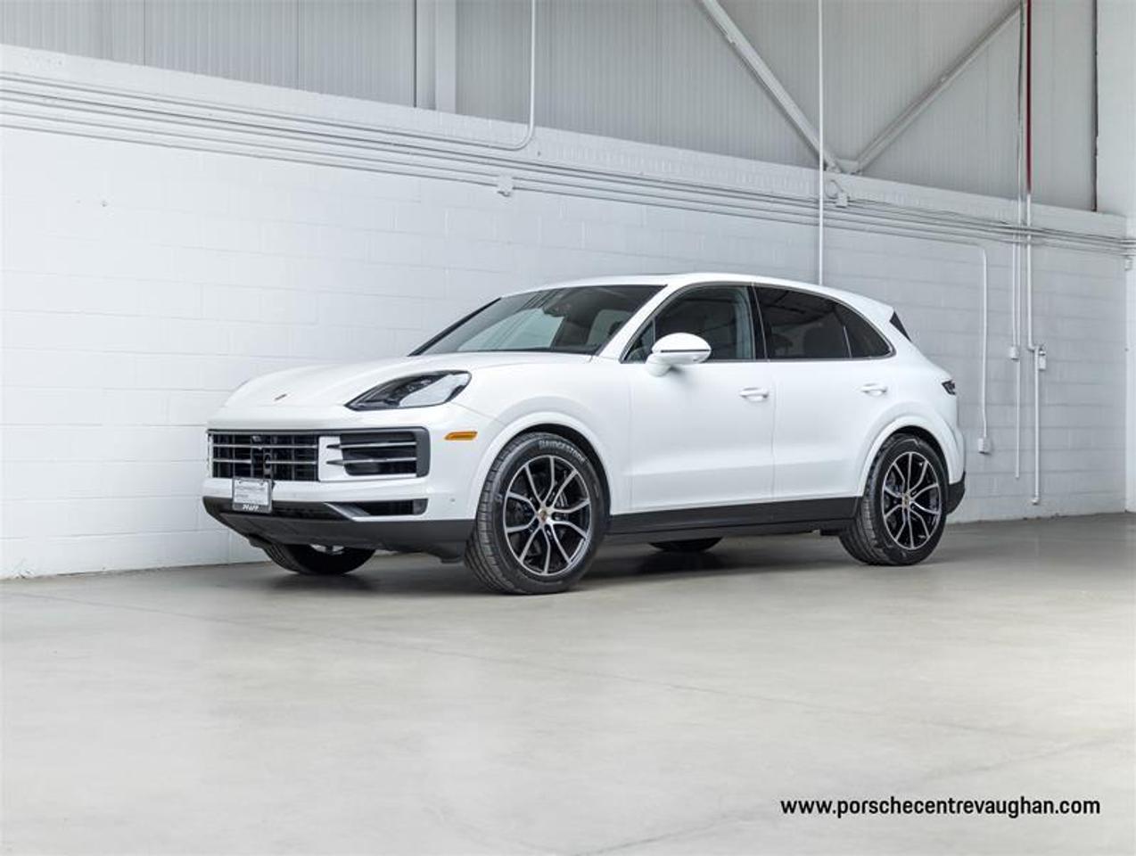 2026 Porsche Cayenne  Photo0