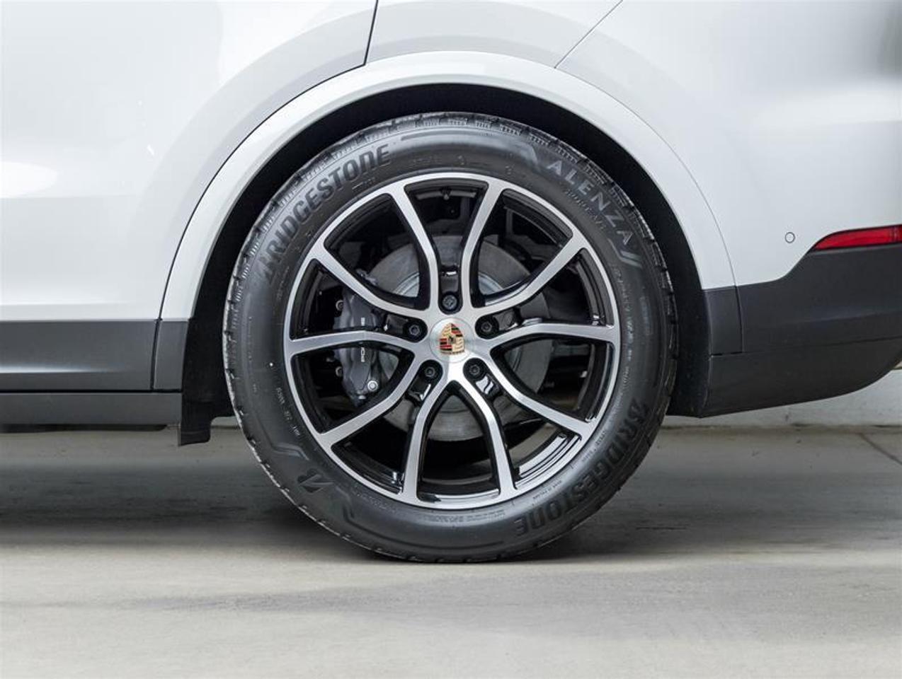 2026 Porsche Cayenne  Photo