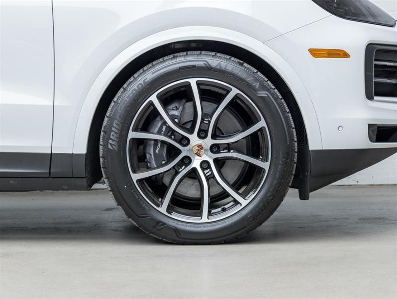 2026 Porsche Cayenne  Photo