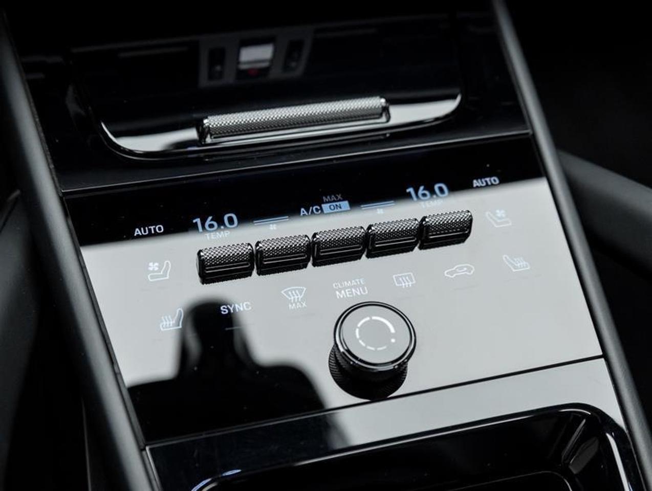 2026 Porsche Cayenne  Photo