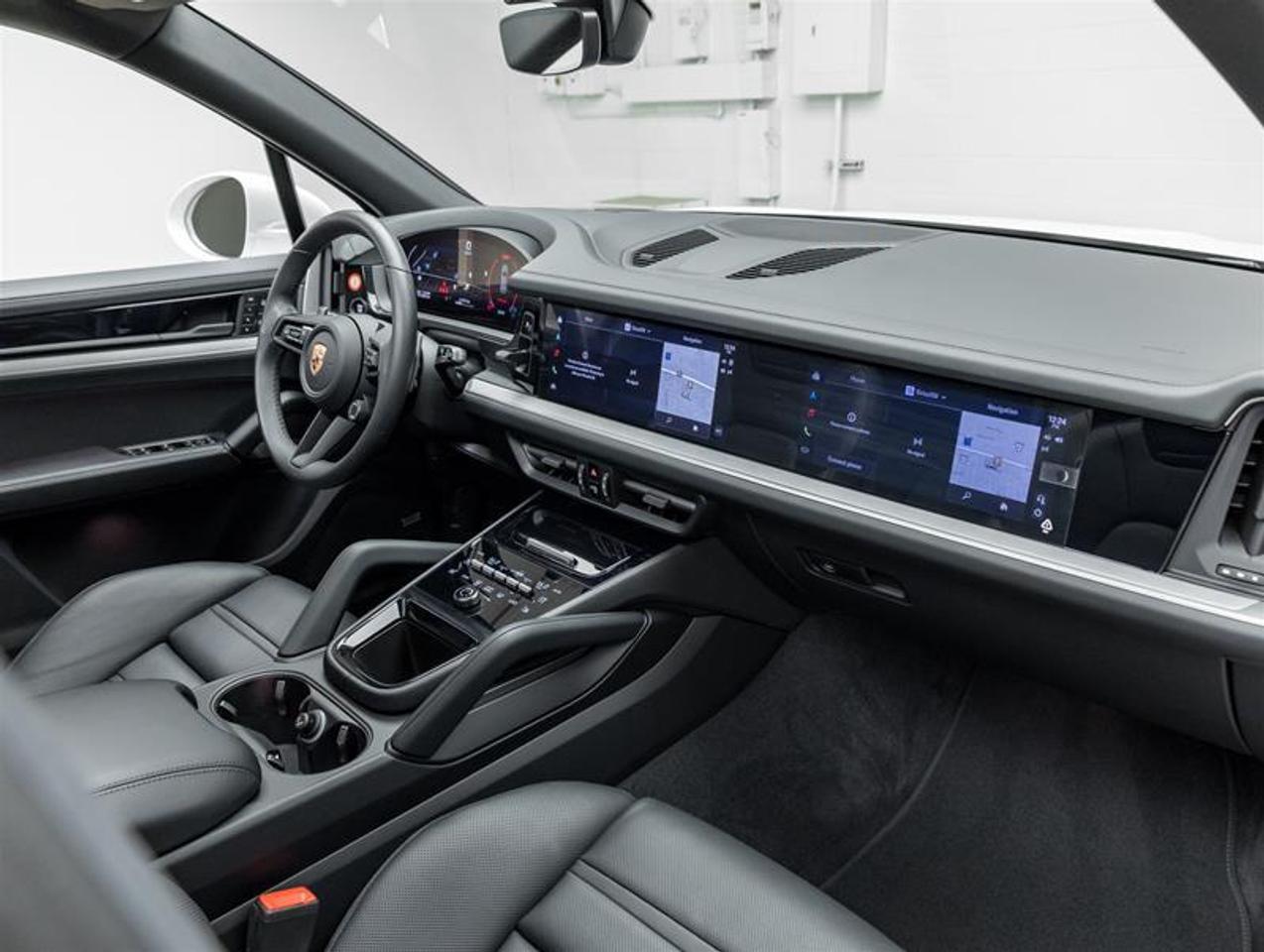 2026 Porsche Cayenne  Photo