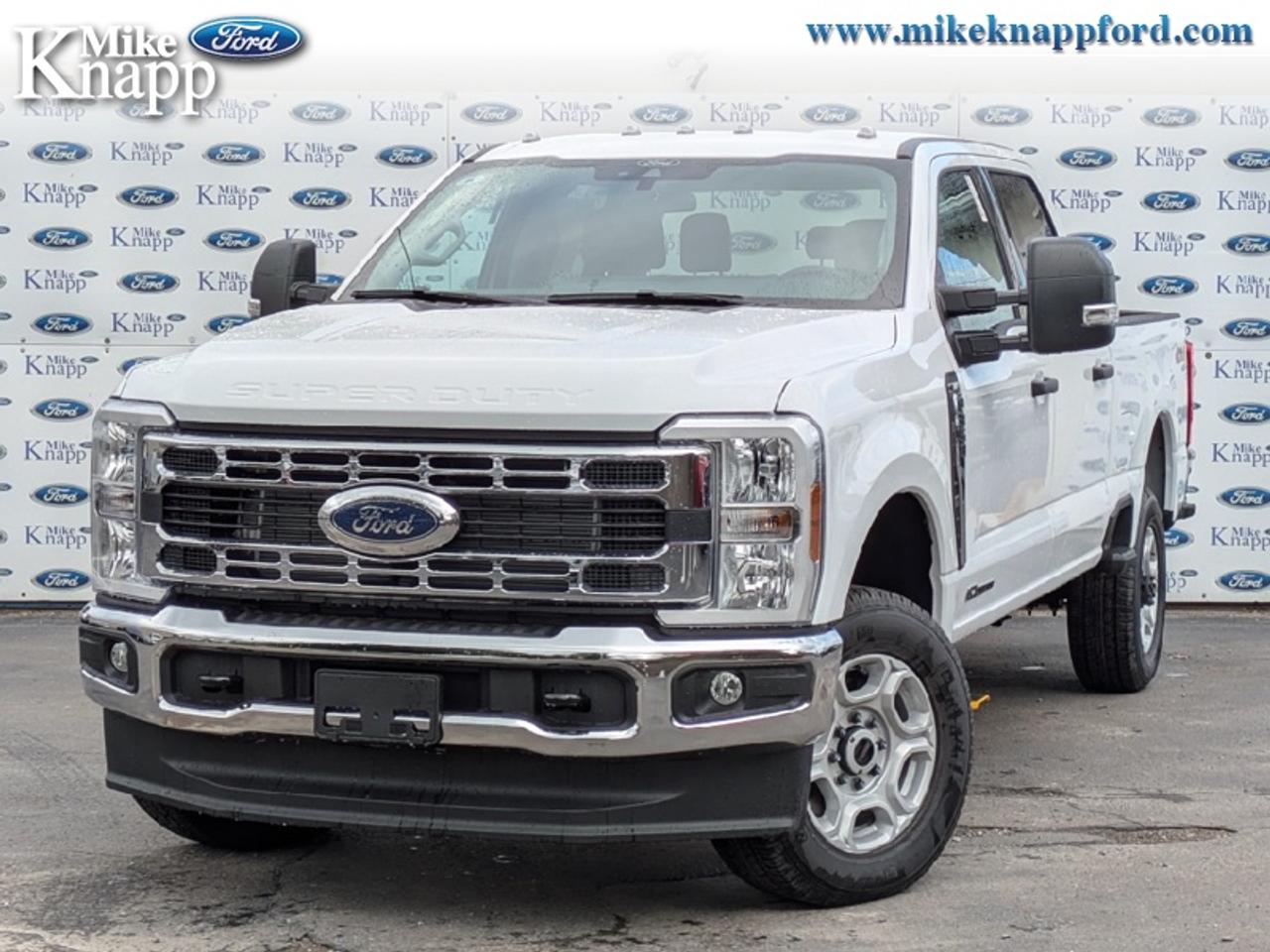 2026 Ford F-350 Super Duty XLT Photo