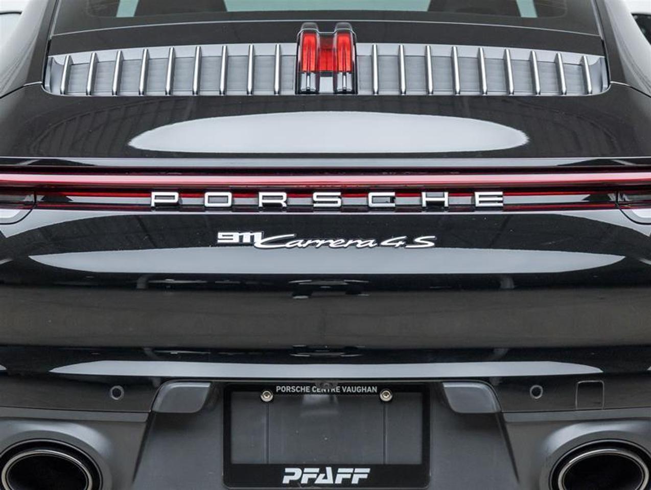 2022 Porsche 911  Photo