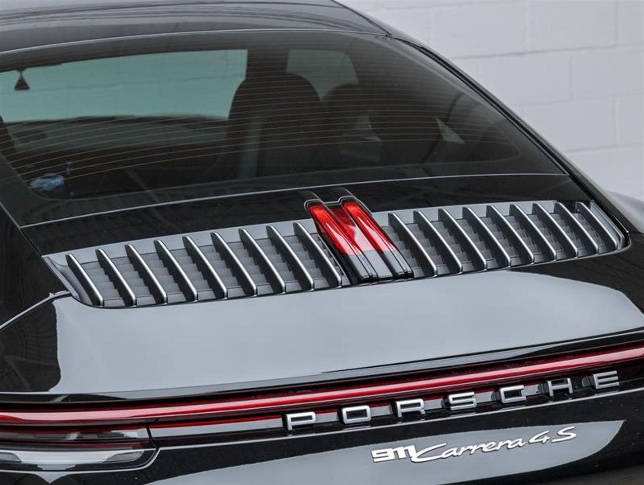 2022 Porsche 911  Photo