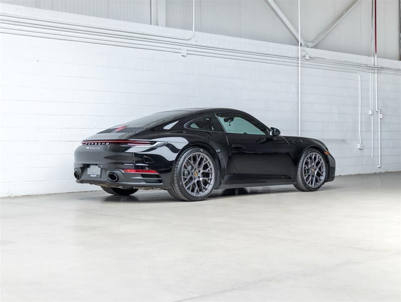 2022 Porsche 911  Photo