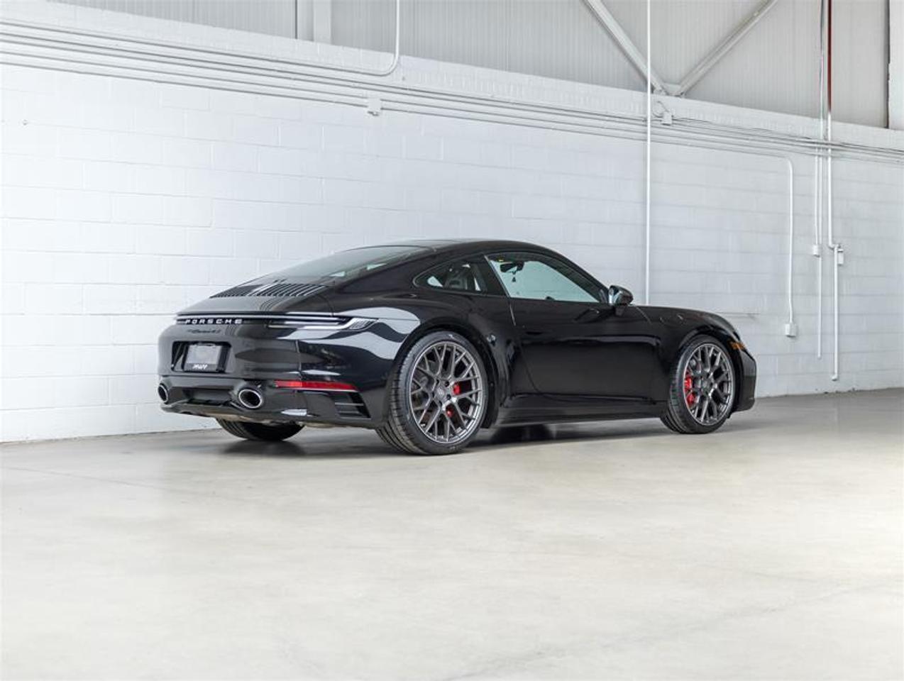 2022 Porsche 911  Photo