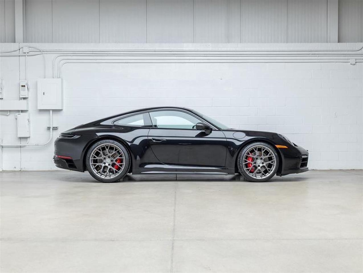 2022 Porsche 911  Photo
