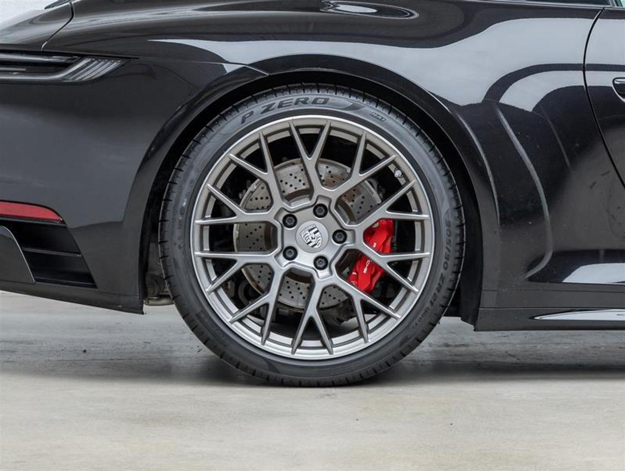2022 Porsche 911  Photo