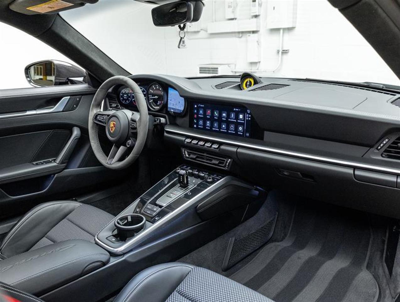 2022 Porsche 911  Photo