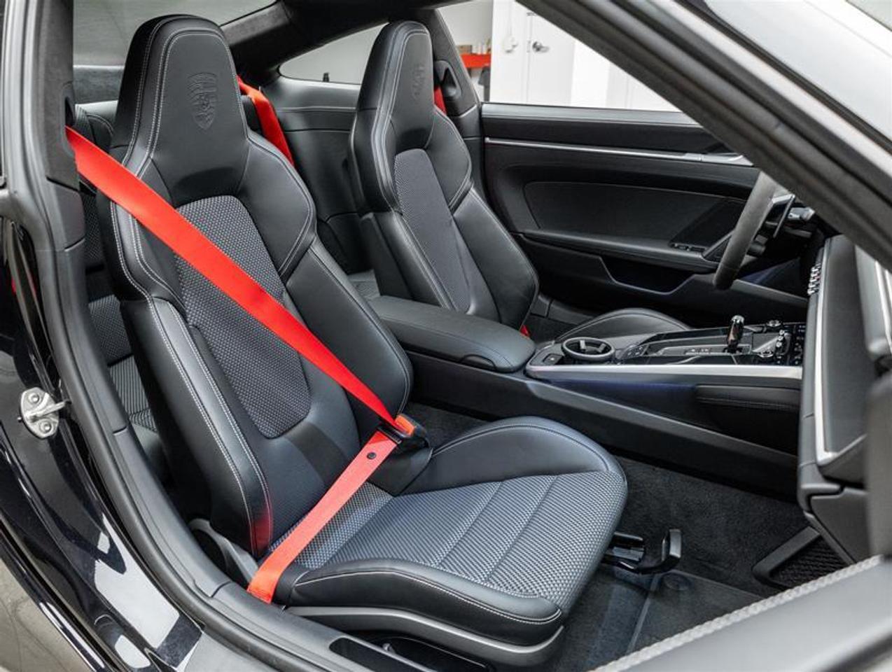 2022 Porsche 911  Photo