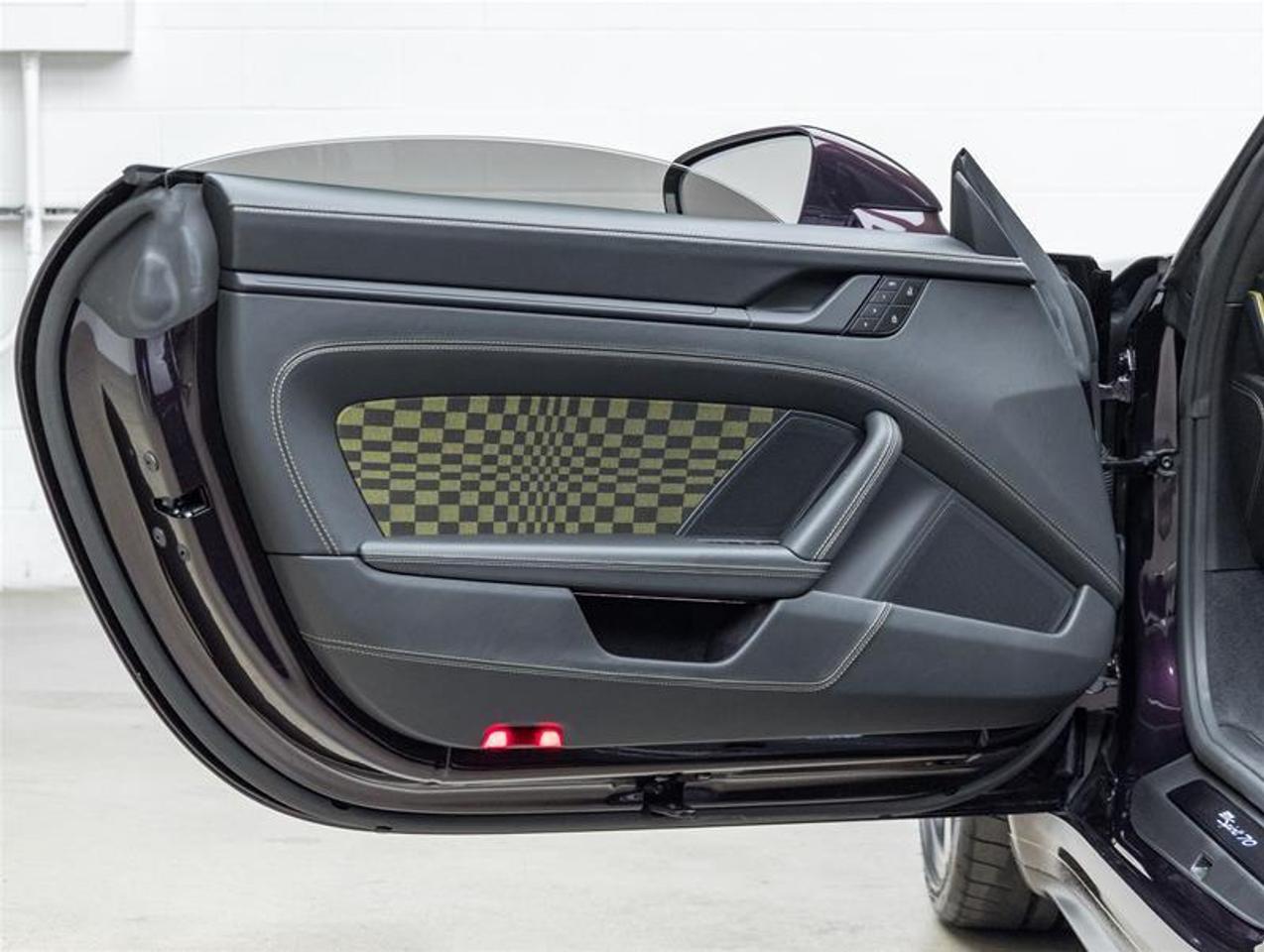 2026 Porsche 911  Photo