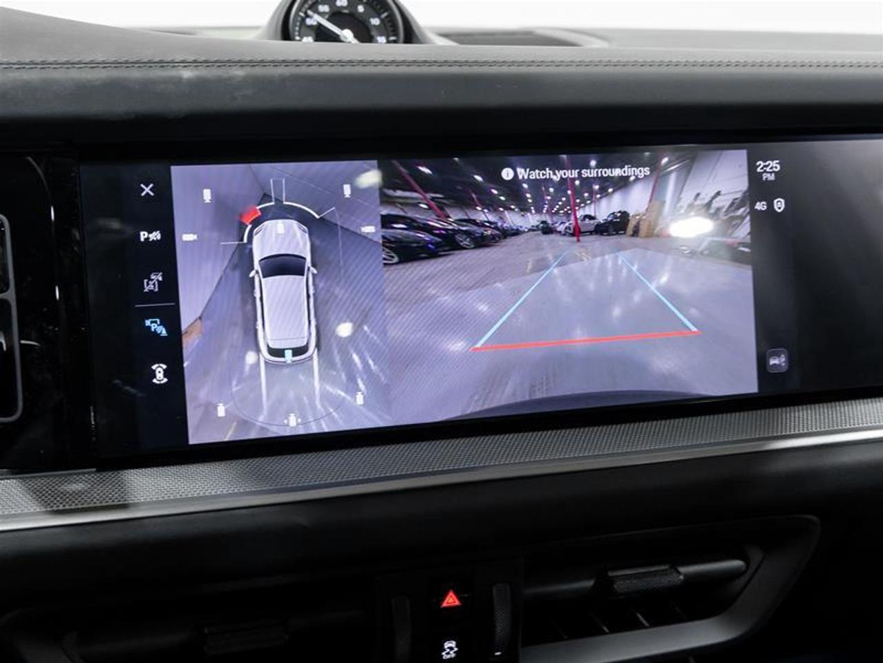 2025 Porsche Cayenne  Photo