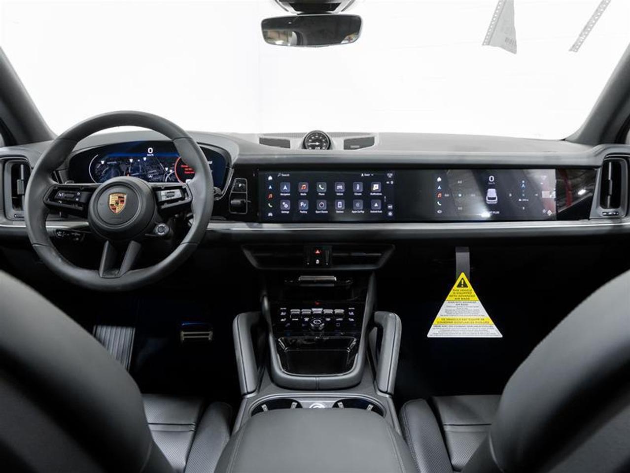2025 Porsche Cayenne  Photo