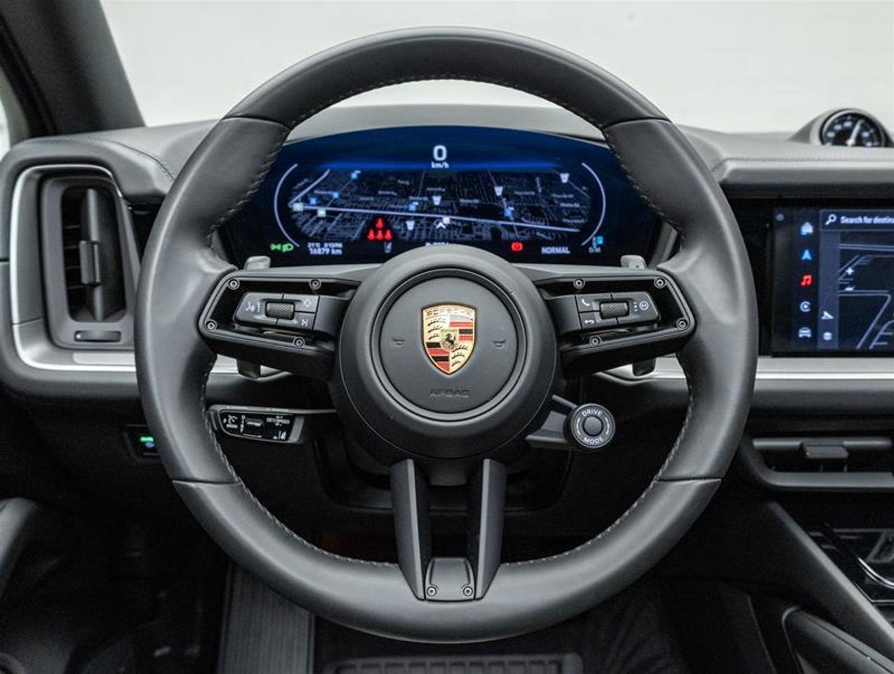 2025 Porsche Cayenne  Photo