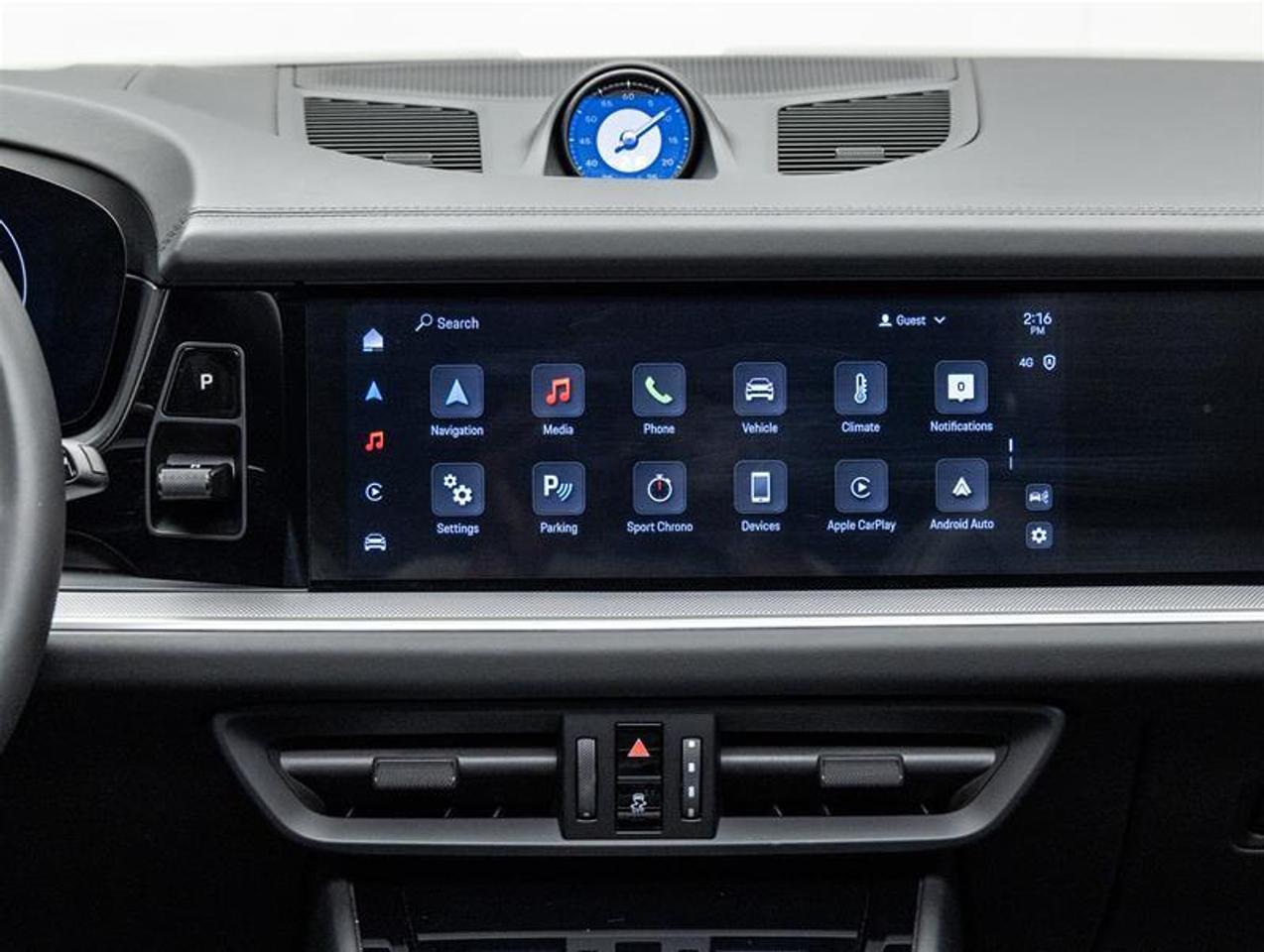2025 Porsche Cayenne  Photo
