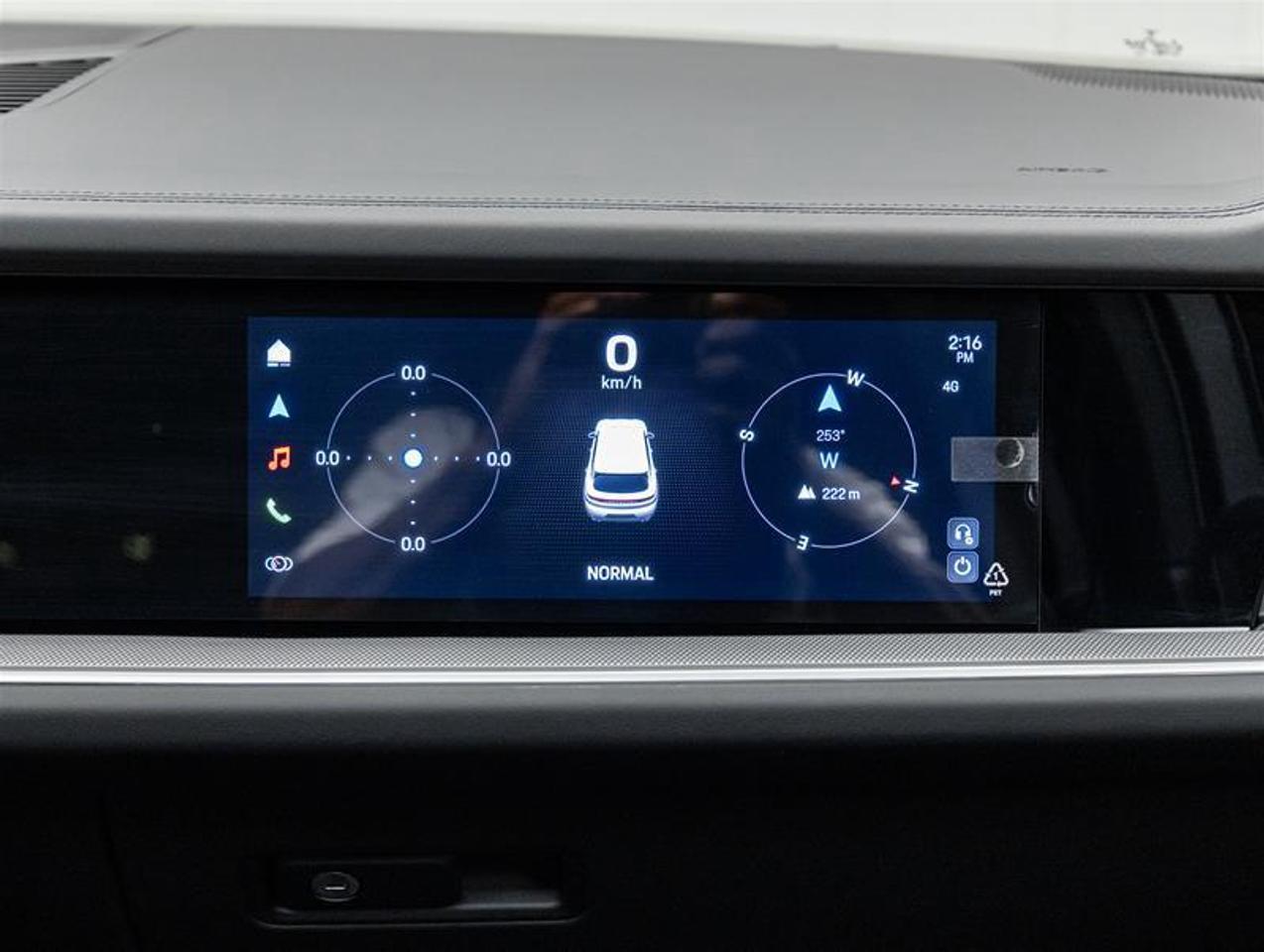 2025 Porsche Cayenne  Photo